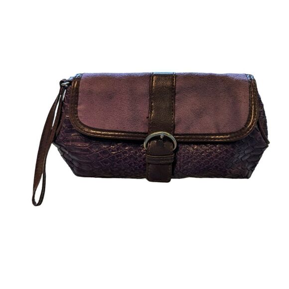 Elizabeth Arden Wristlet Women's Snakeskin Style Purple Snap Closure - Picture 1 of 12